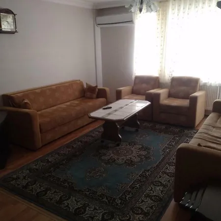 Doburca Kat 2 דירה בורסה
